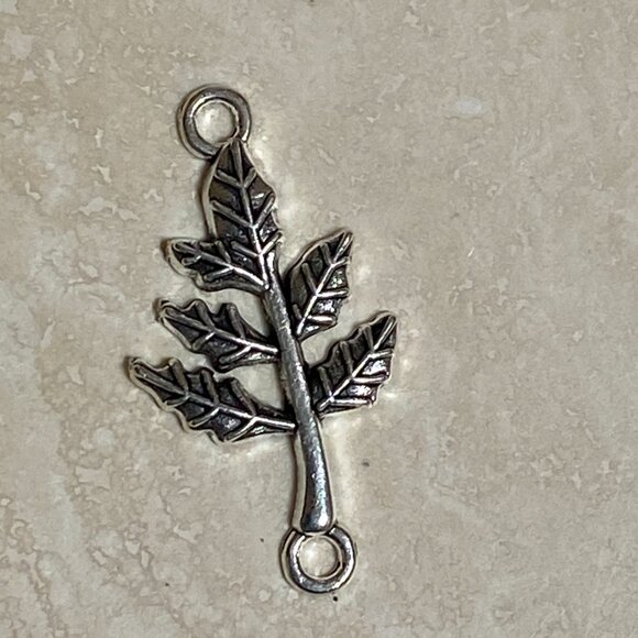 3/10$, Branch Leaf Silver Color Connector for Jewelry Making, DIY Projects - Picture 3 of 5